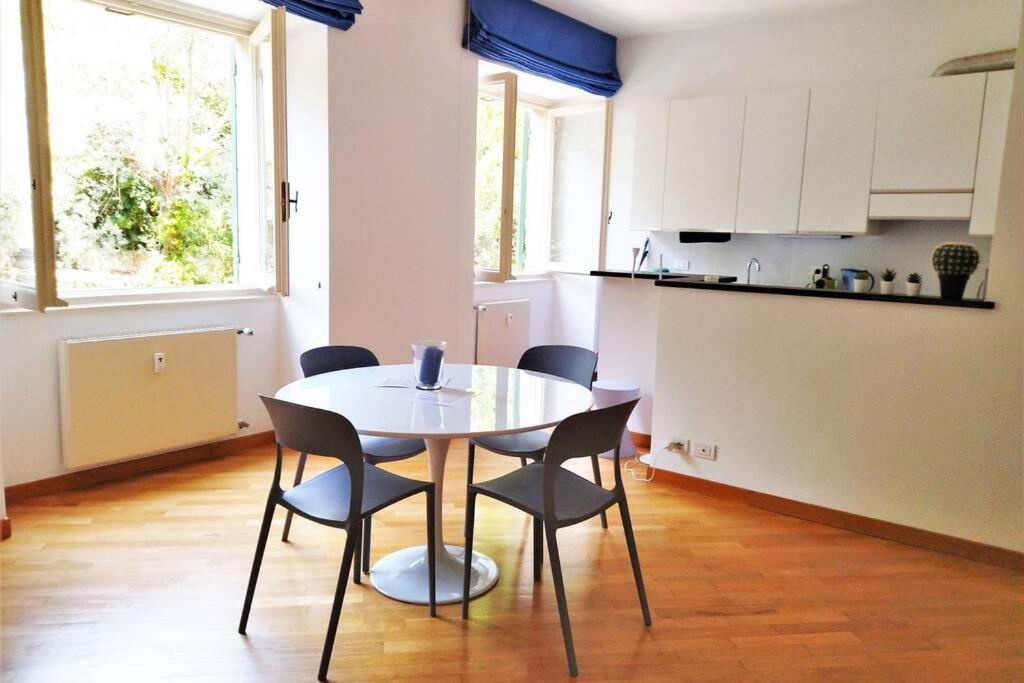 Casaviva - Beautiful Bilo With Shared Pool In Genova Nervi Apartamento Exterior foto